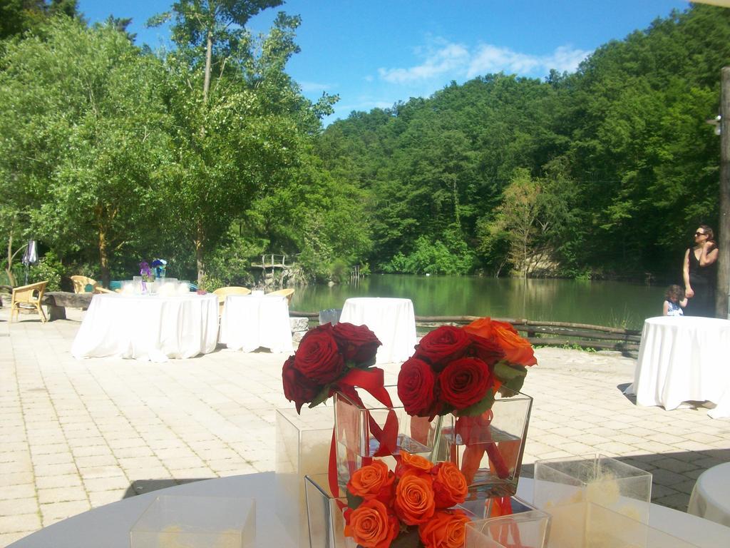 Parco Matildico Di Montalto Hotel Cadelbosco di Sopra Eksteriør billede