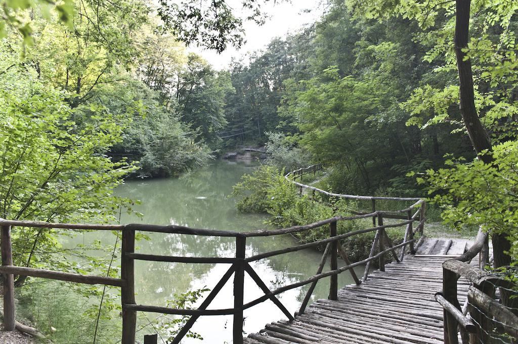 Parco Matildico Di Montalto Hotel Cadelbosco di Sopra Eksteriør billede